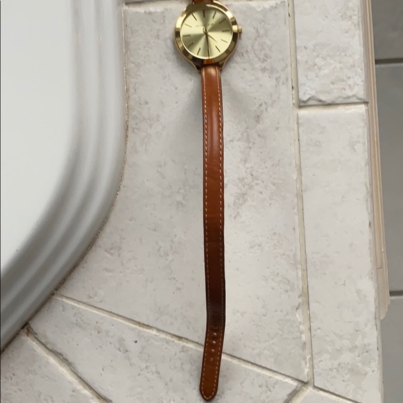 Watch - Picture 3 of 5